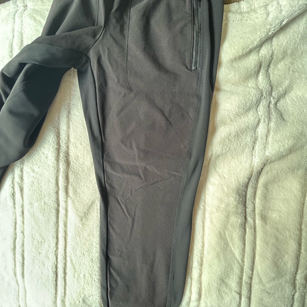 Atheleta size 8 leggings - Picture 8 of 8